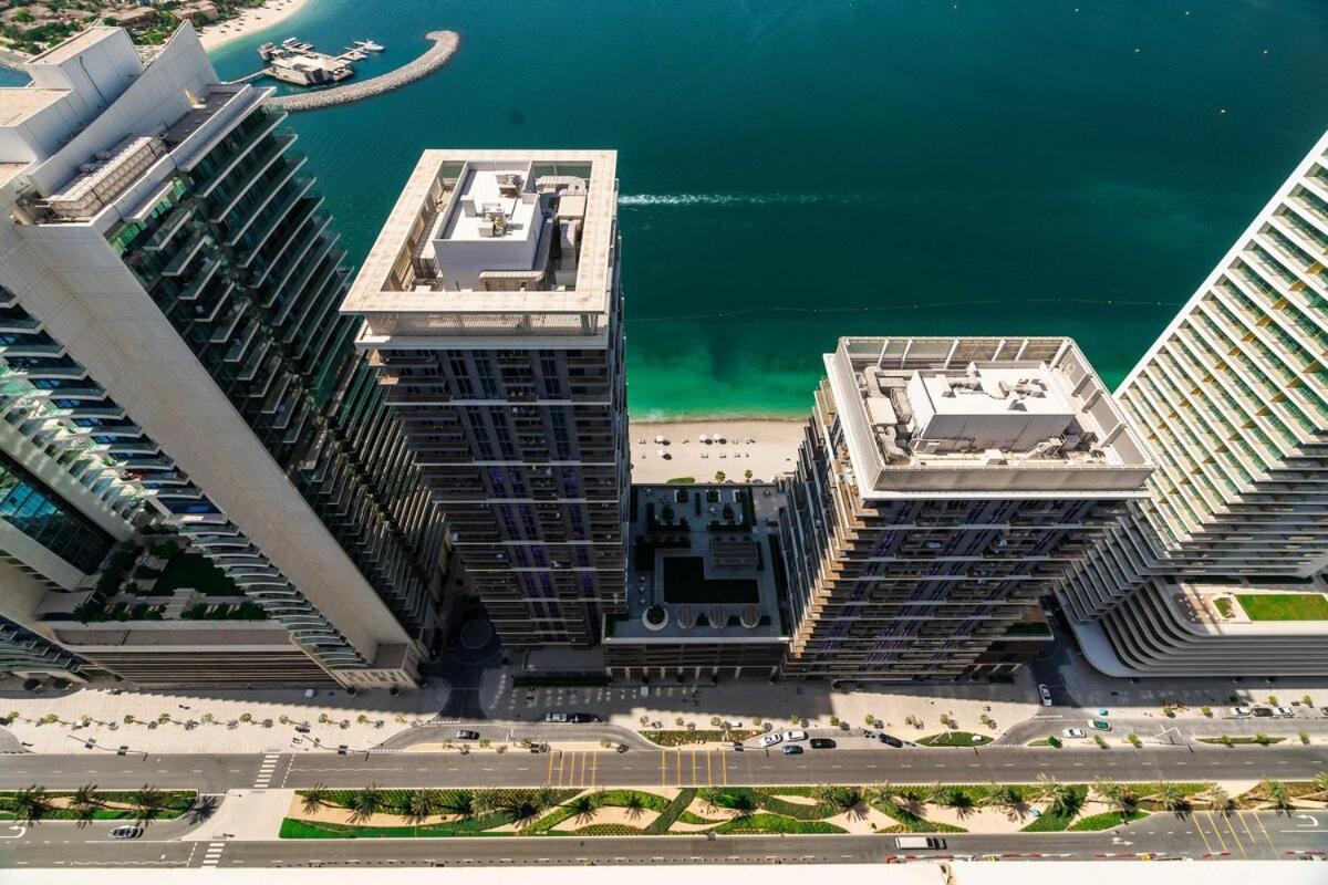 Apartment Luxury 3br Penthouse Retreat - Private & Marina Views *