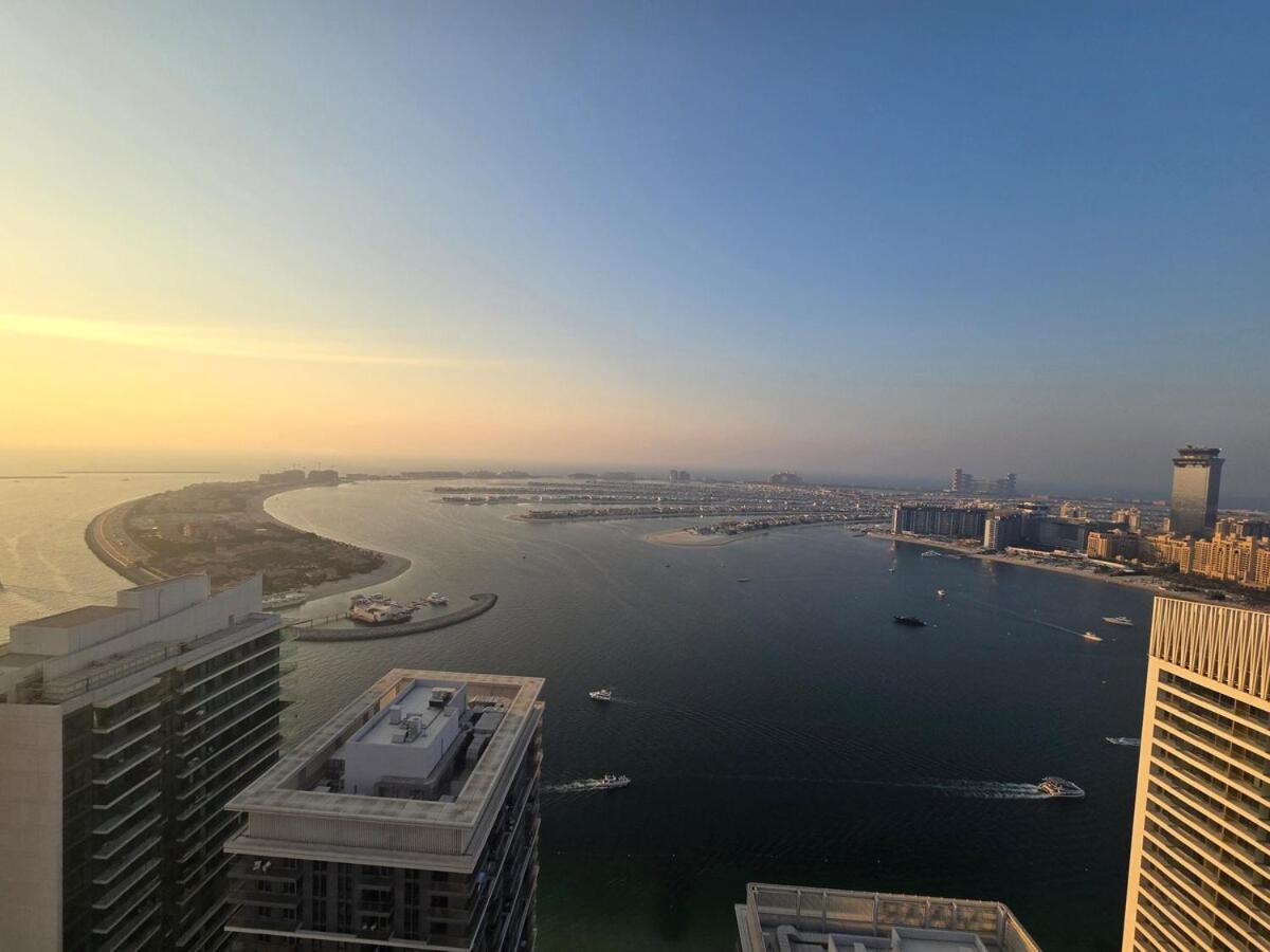 Luxury 3br Penthouse Retreat - Private & Marina Views * Dubai