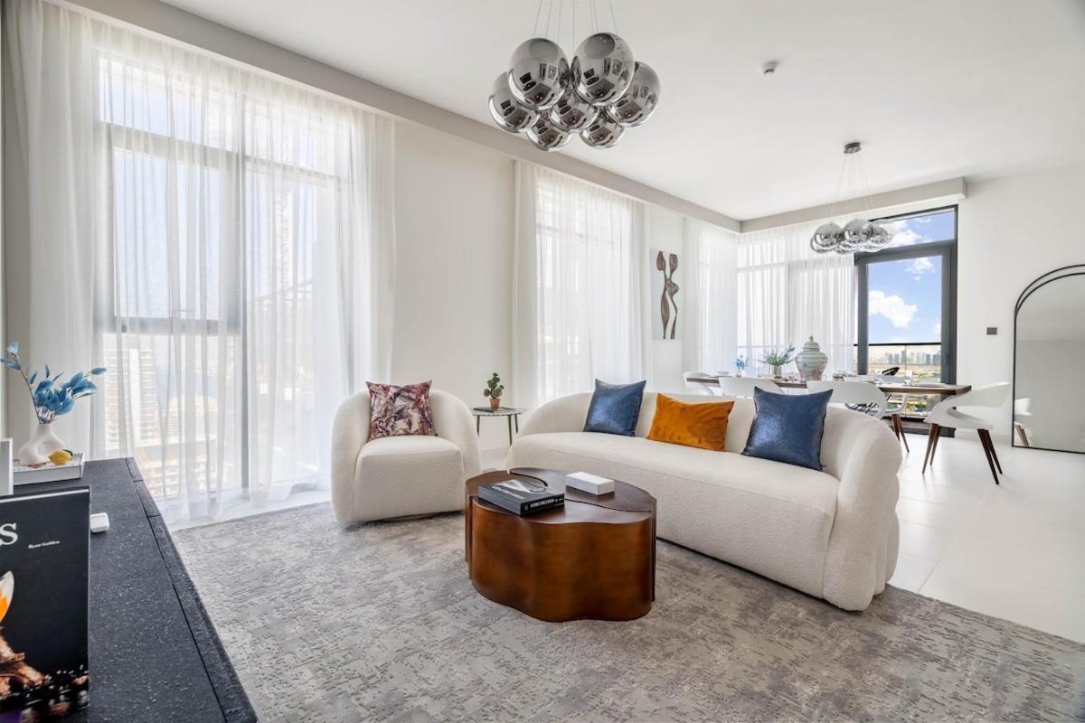 Apartment Luxury 3br Penthouse Retreat - Private & Marina Views