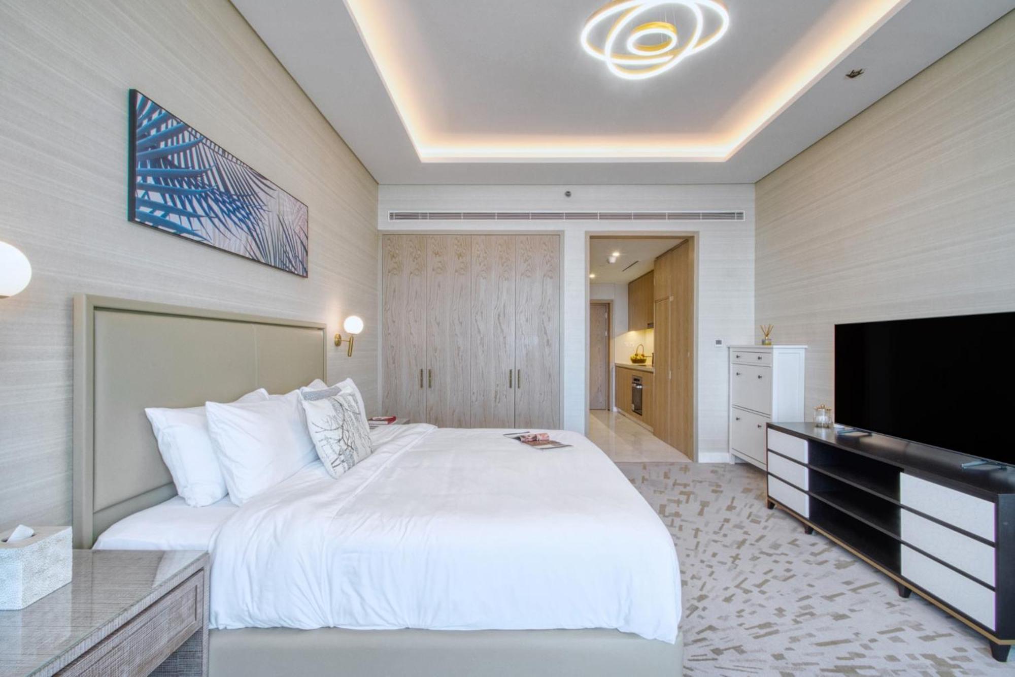 Luxury Sea Views At - Palm Tower *