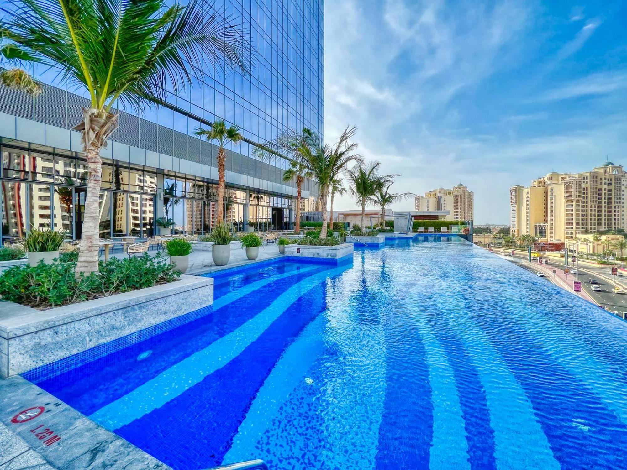 Luxury Sea Views At - Palm Tower Dubai