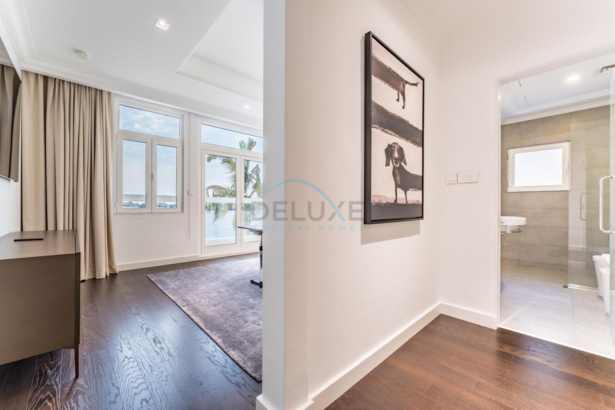 Beachfront 3br With Private Gym, Pool, Jacuzzi & Workspace, Palm Villa, Palm Jumeirah By Deluxe Homes *