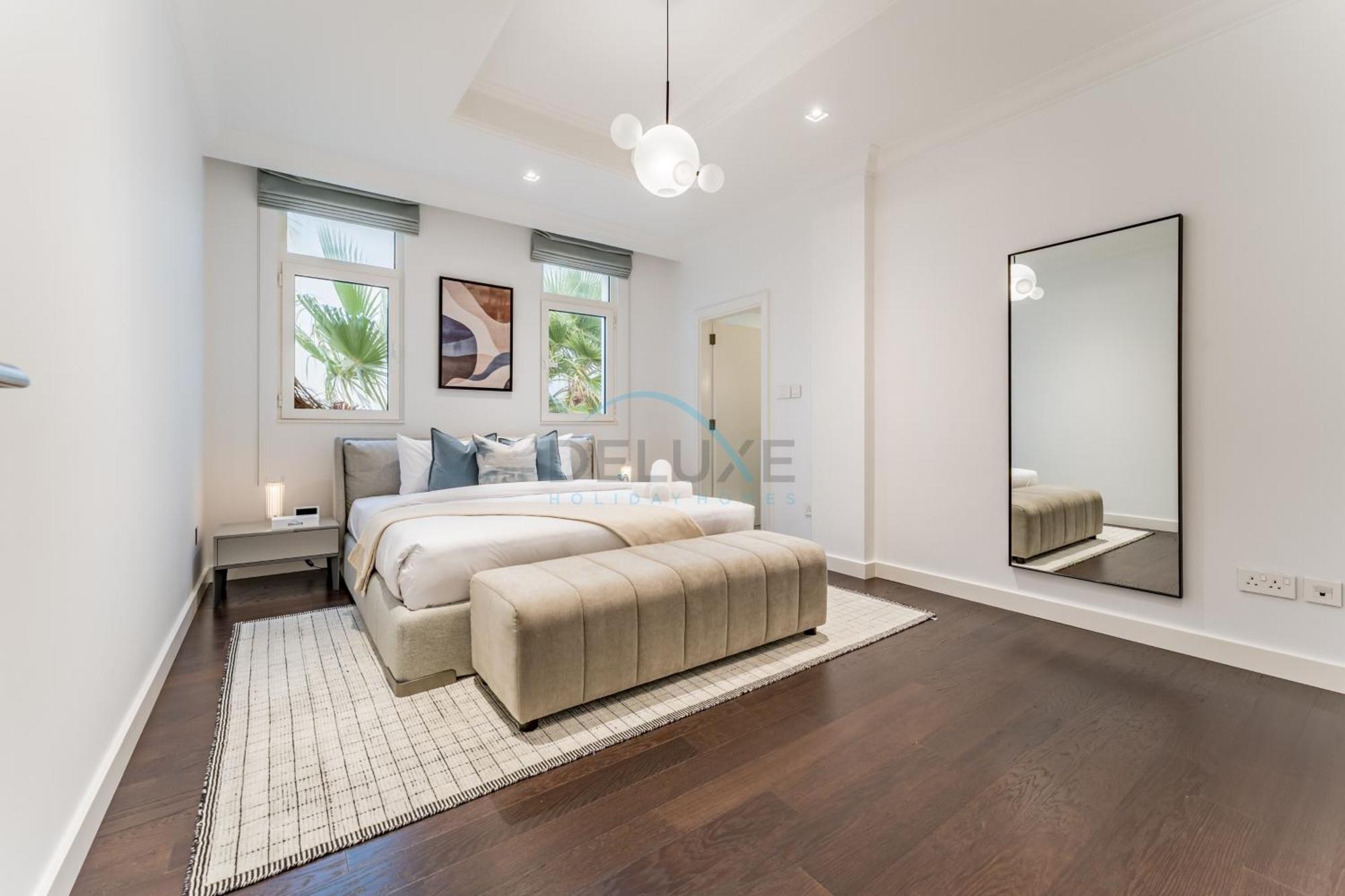 Beachfront 3br With Private Gym, Pool, Jacuzzi & Workspace, Palm Villa, Palm Jumeirah By Deluxe Homes Villa *