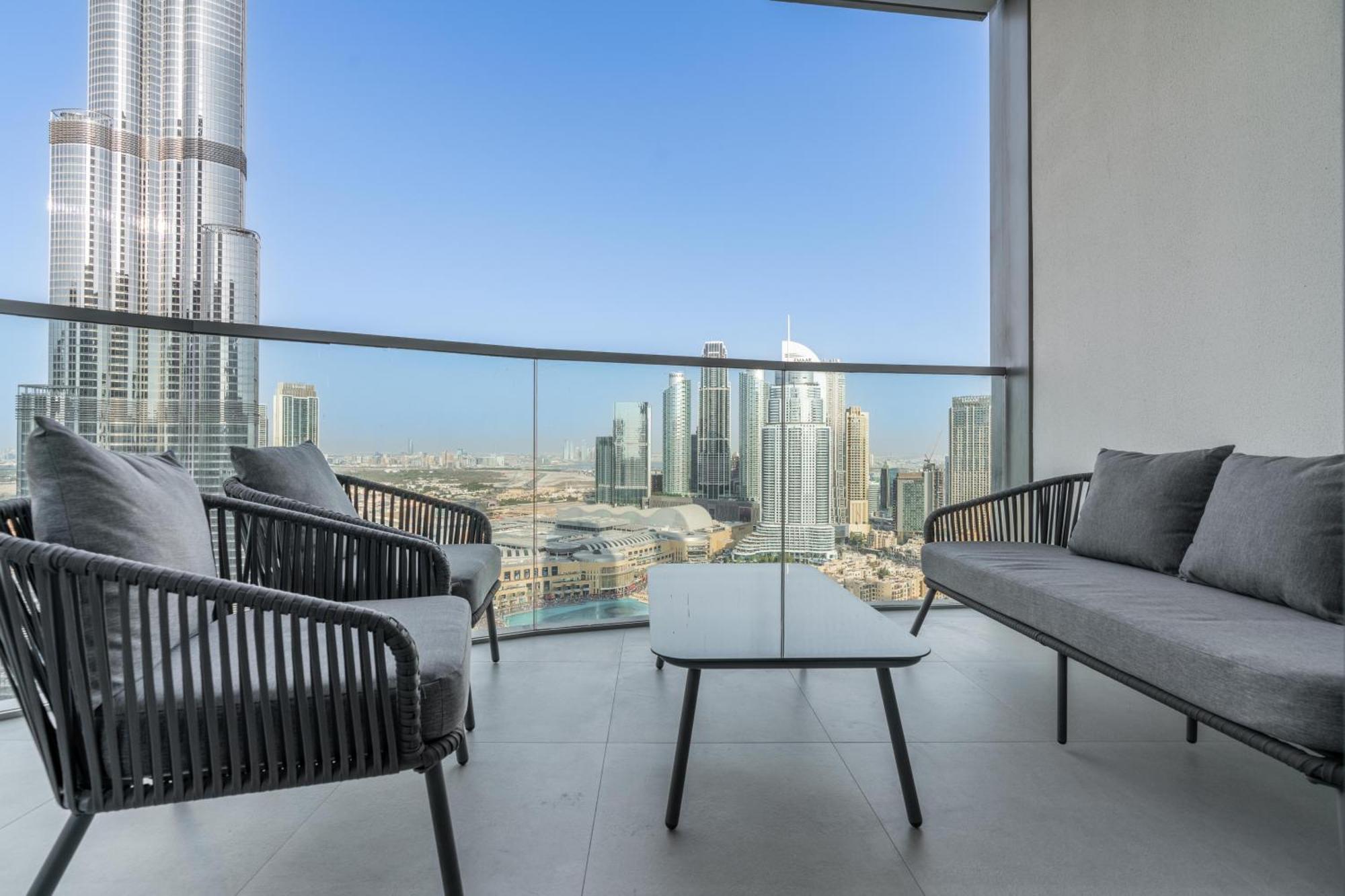 Grande 12 Opera District - Mesmerizing Full Burj & Fountain View Luxury Opera Unit