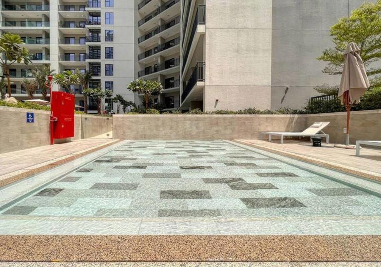 Keyrock Living - Lakeview Luxury In Zada Tower *
