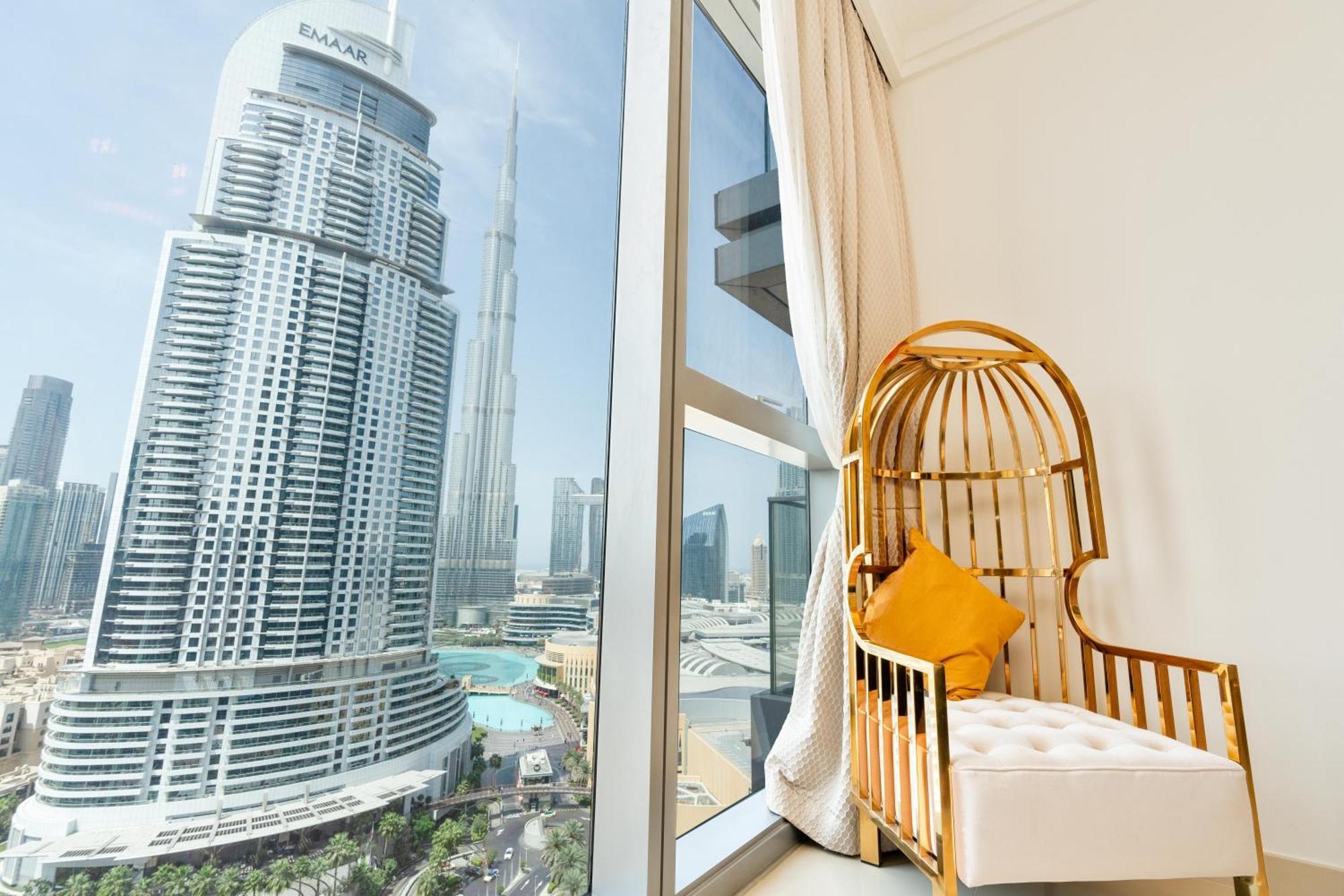 King 2br With Burj Khalifa View In Boulevard Point Apartment