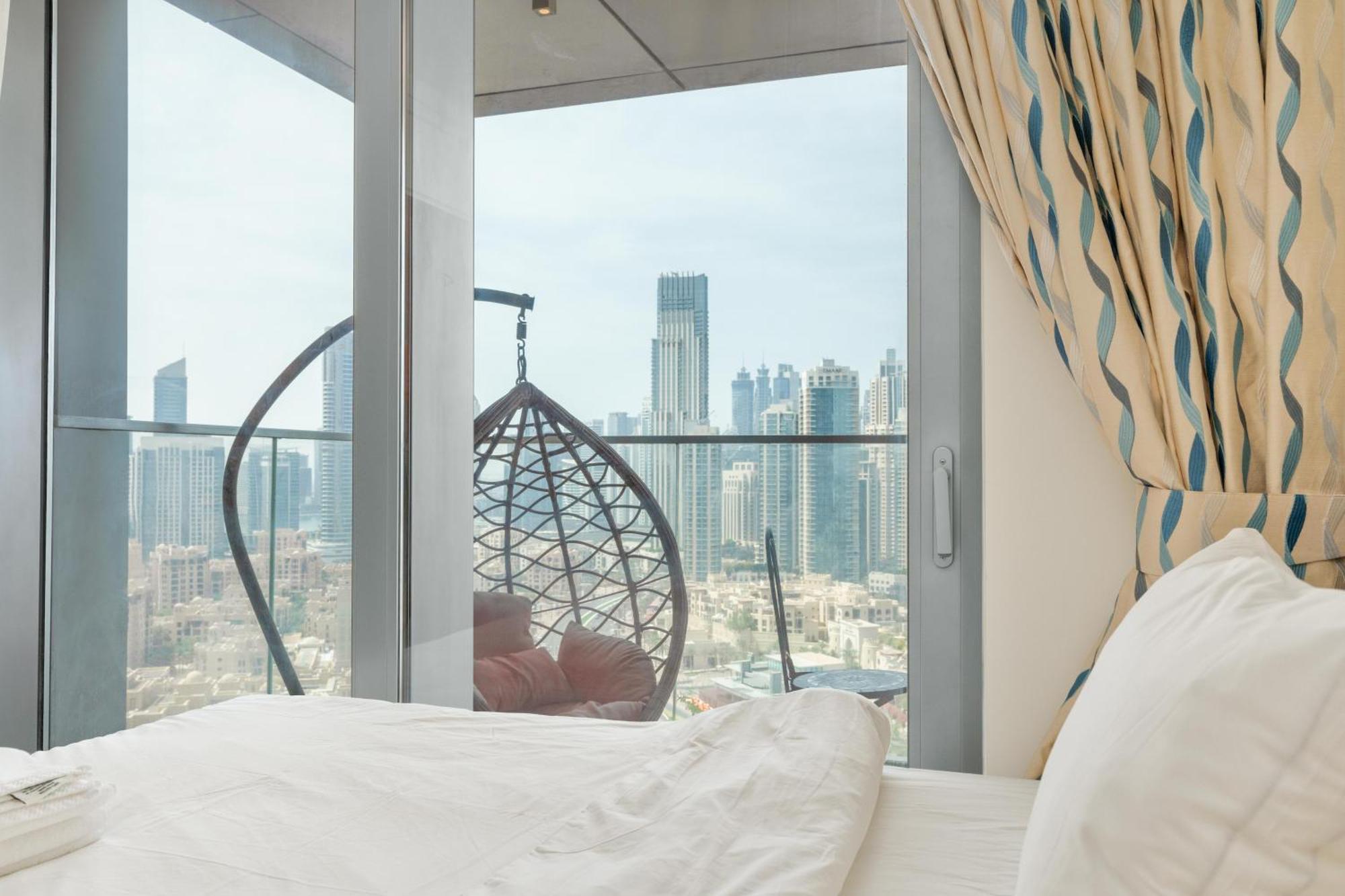 King 2br With Burj Khalifa View In Boulevard Point Apartment *