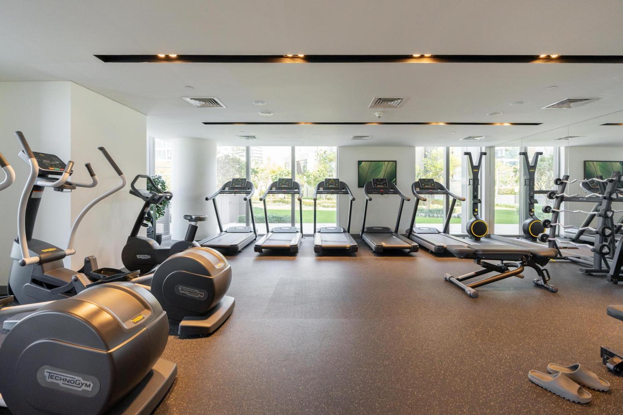 King 2br With Burj Khalifa View In Boulevard Point Apartment Dubai