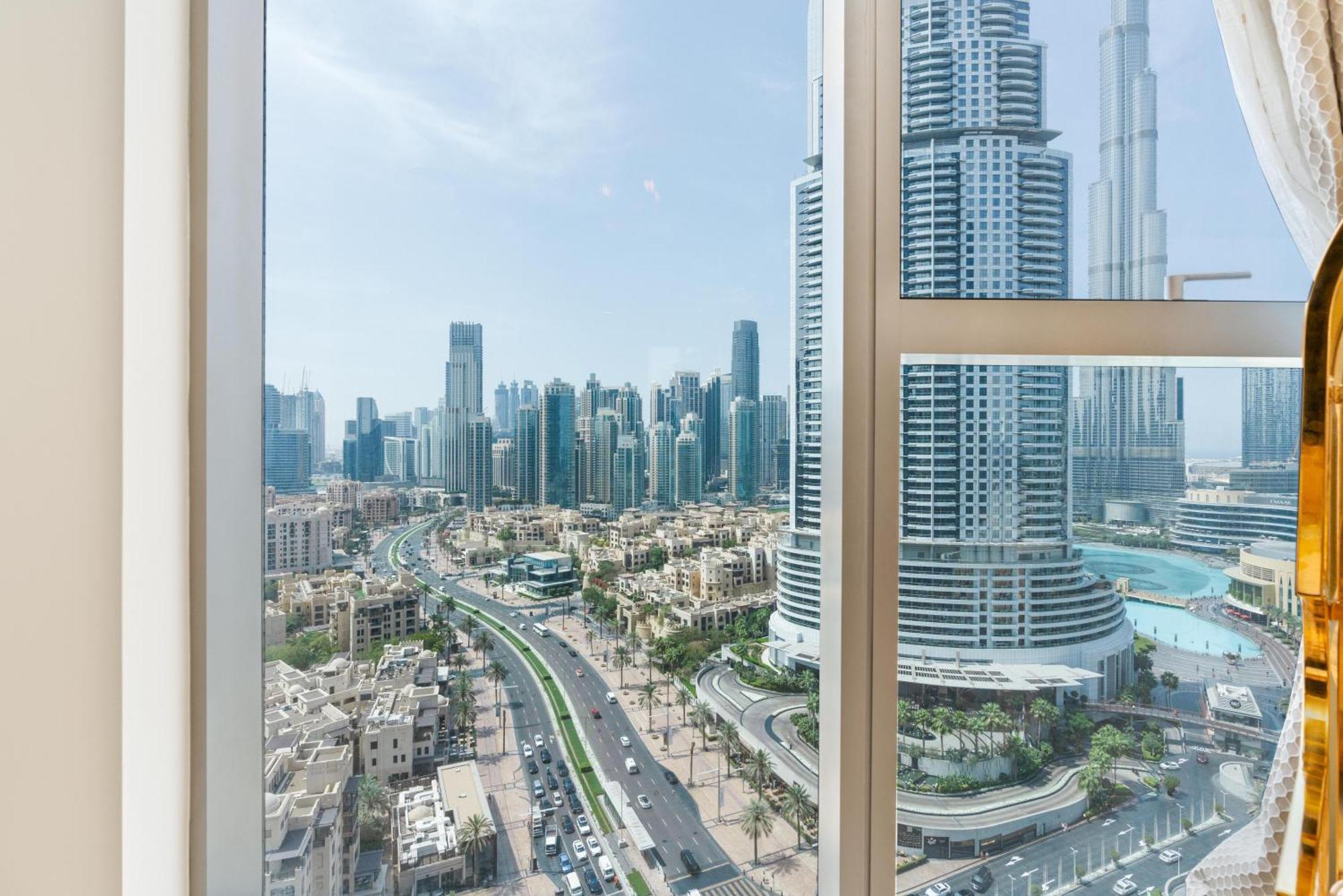 King 2br With Burj Khalifa View In Boulevard Point Dubai