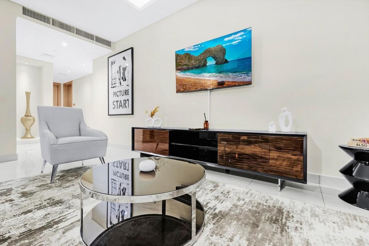 Apartment First Class 2br Ultimate Luxury & Glam Escape *