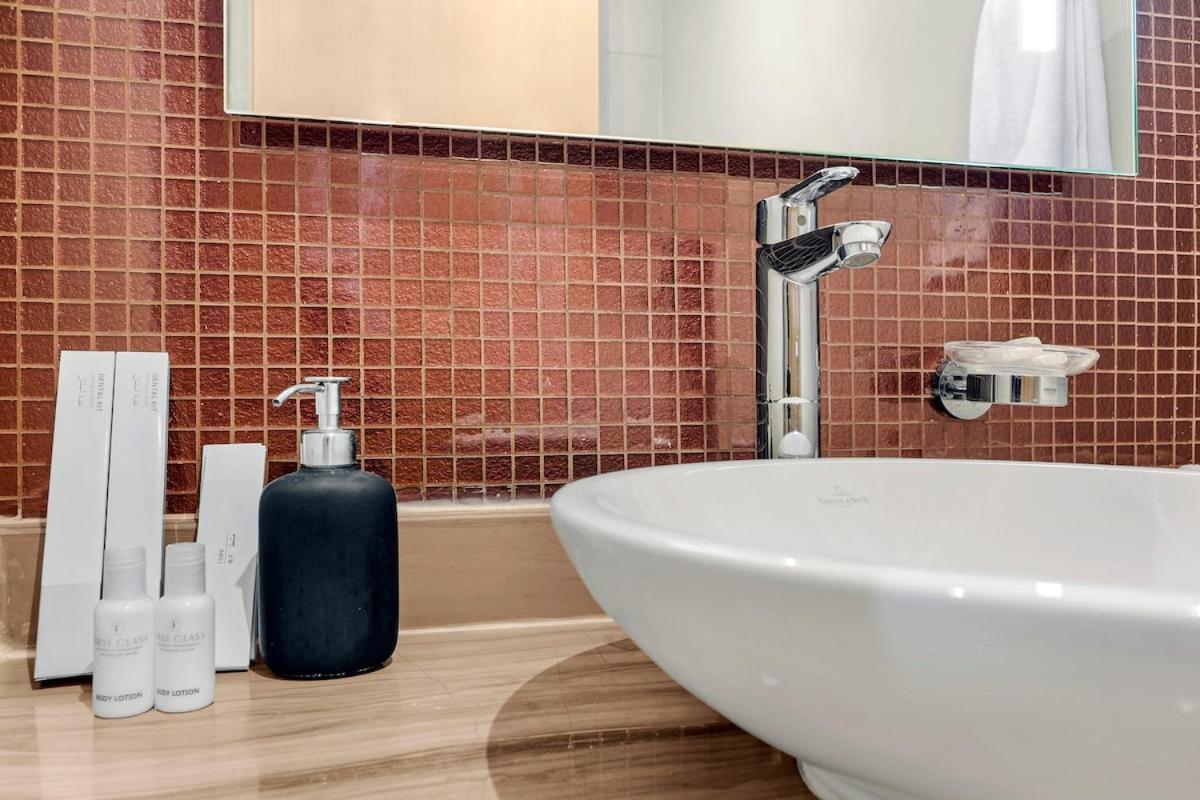 Apartment First Class 2br Ultimate Luxury & Glam Escape
