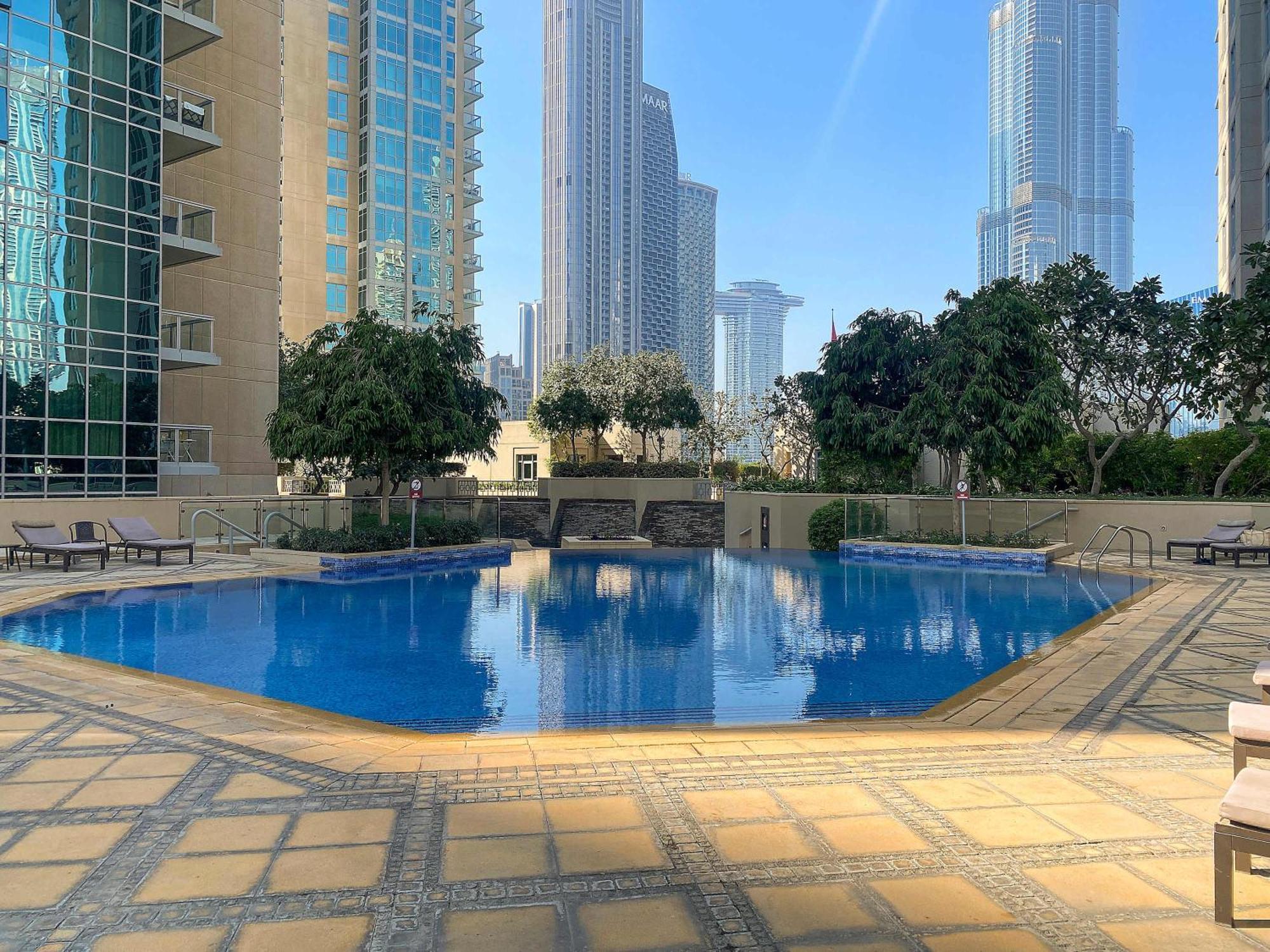 Silkhaus Residences Towers 3br Near Burj Khalifa Apartment