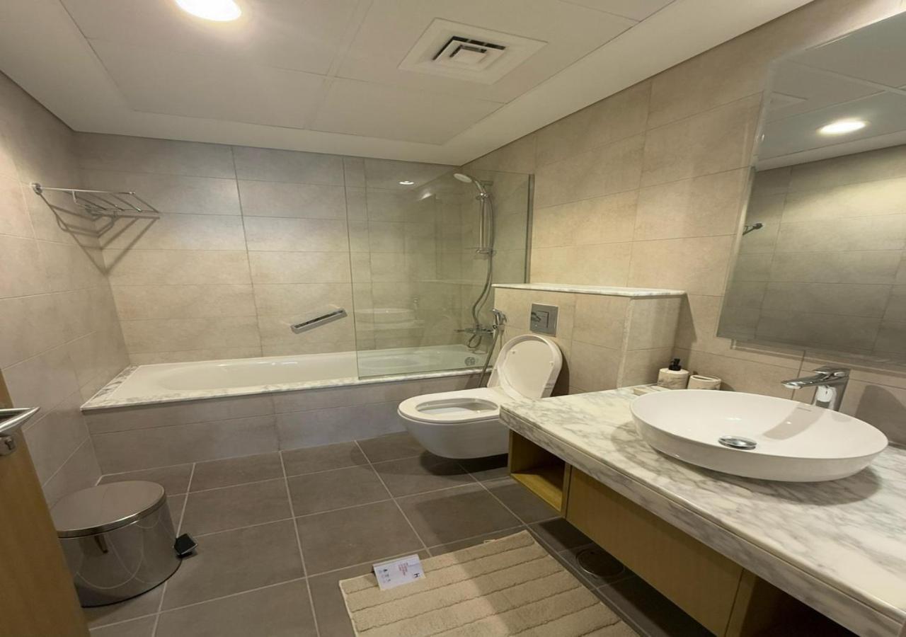 Aykon 2bhk View Apartment Dubai