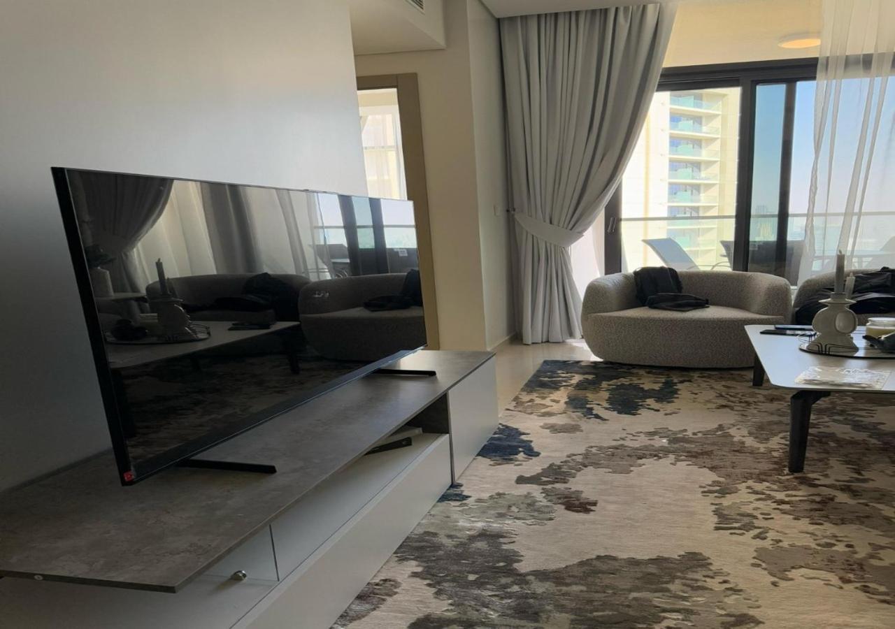 Aykon 2bhk View * Dubai