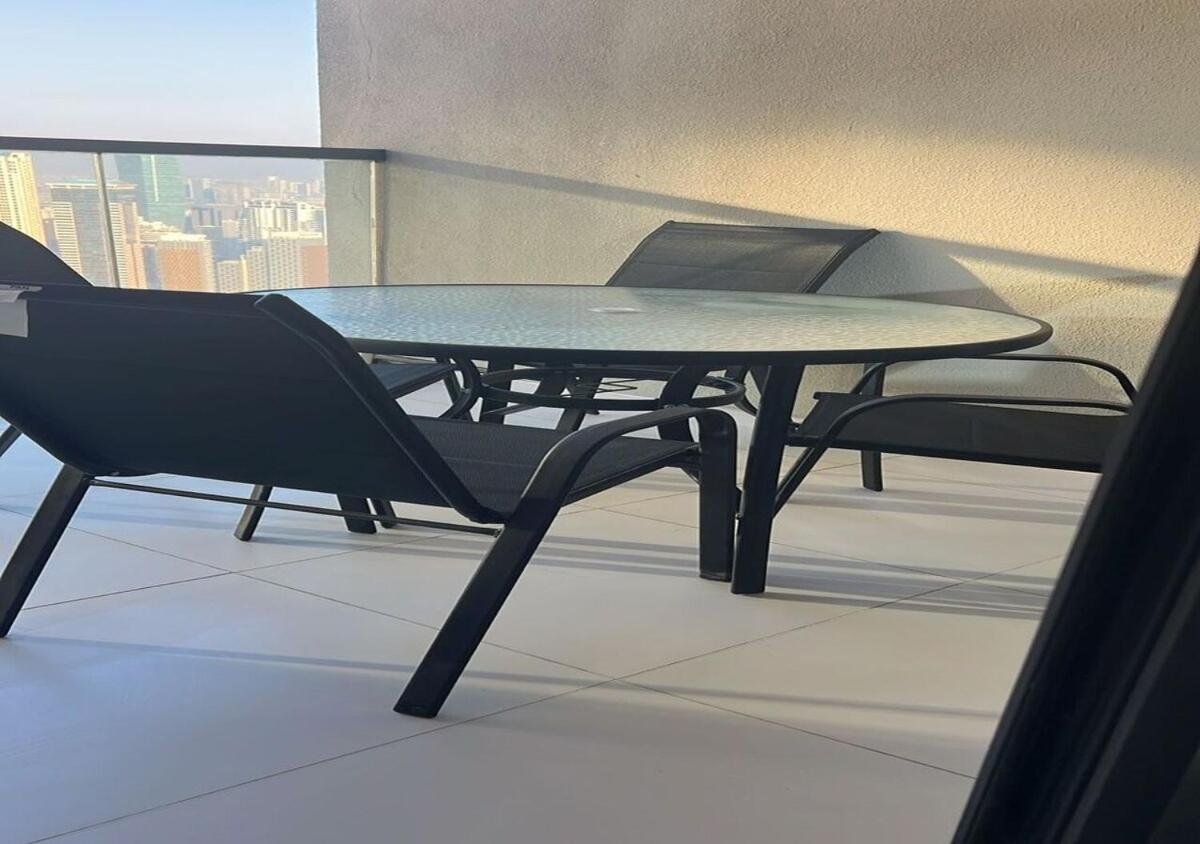 Aykon 2bhk View * Dubai