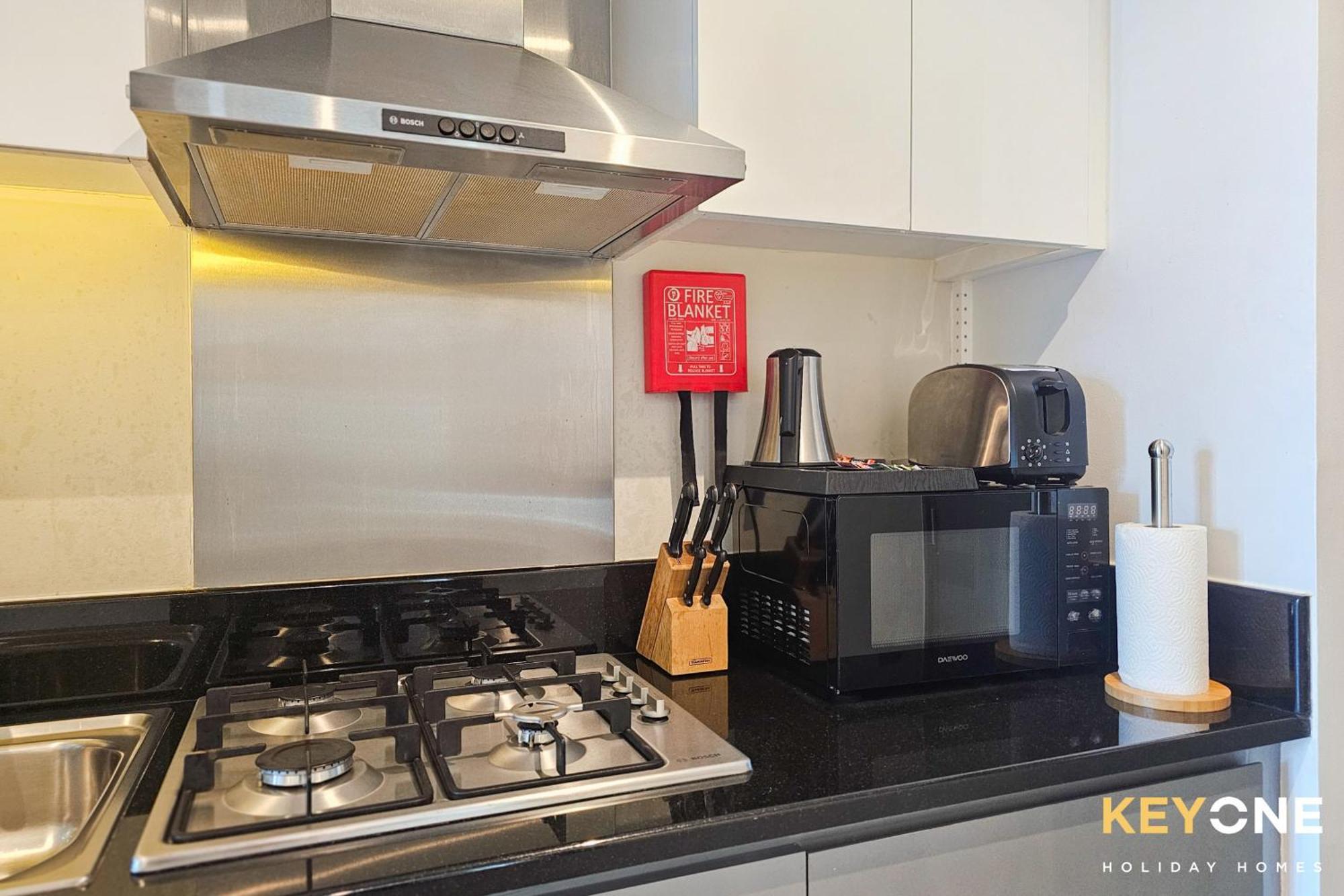 Sleek & Modern In Business Bay 1 Apartment Dubai