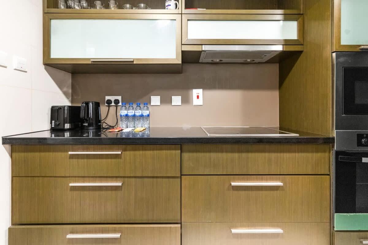Prime Downtown Burj Khalifa I Sleeps 8 Apartment Dubai