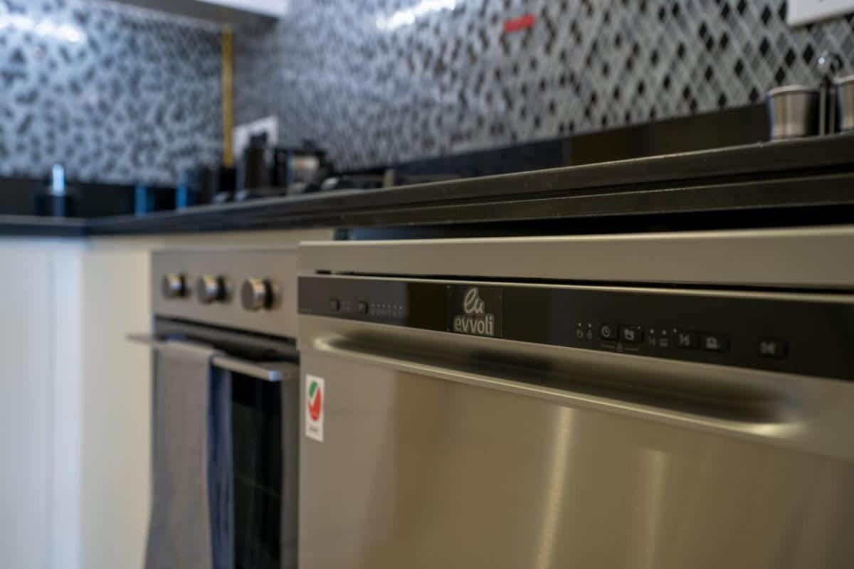 Apartment Brand New Business Bay Location