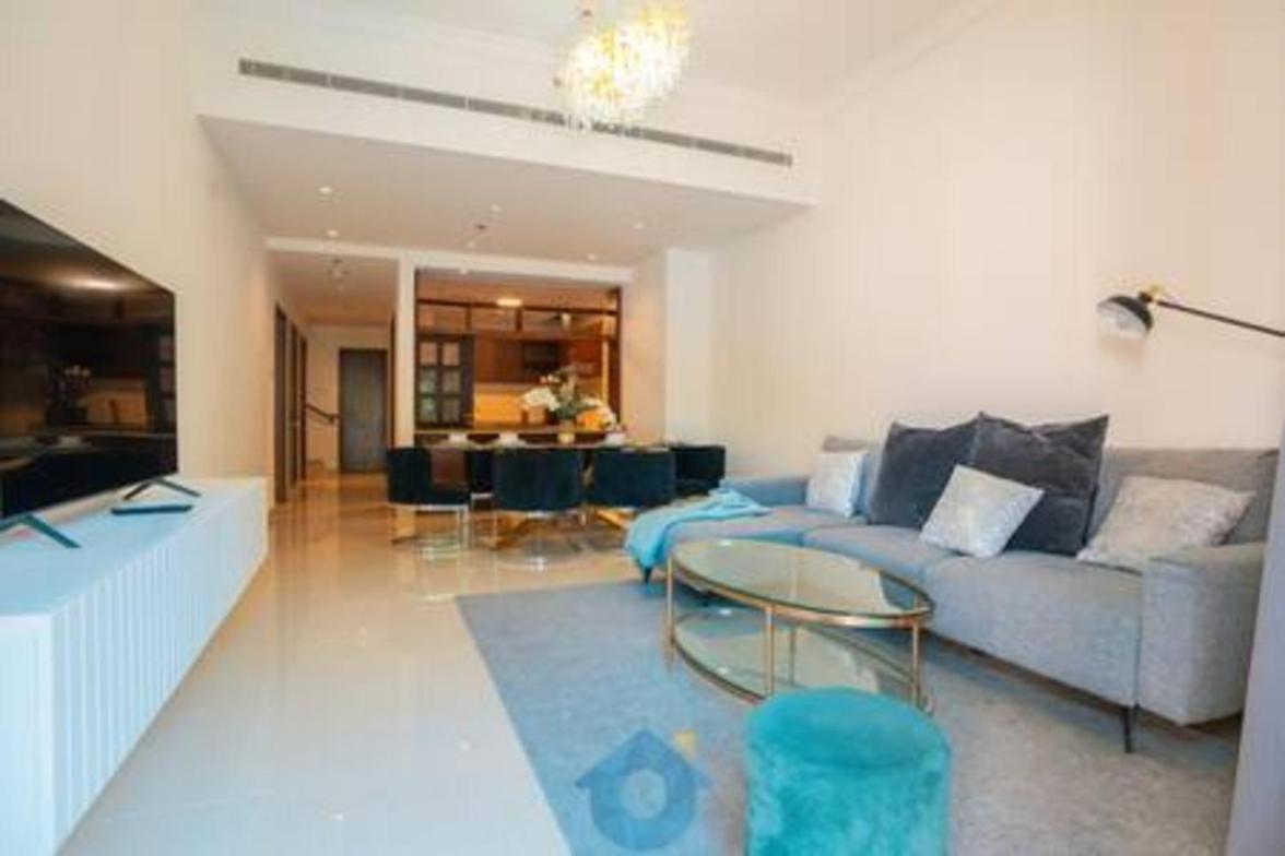 G15sa Ultra-modern 3-br Duplex In Palm Jumeirah Dubai