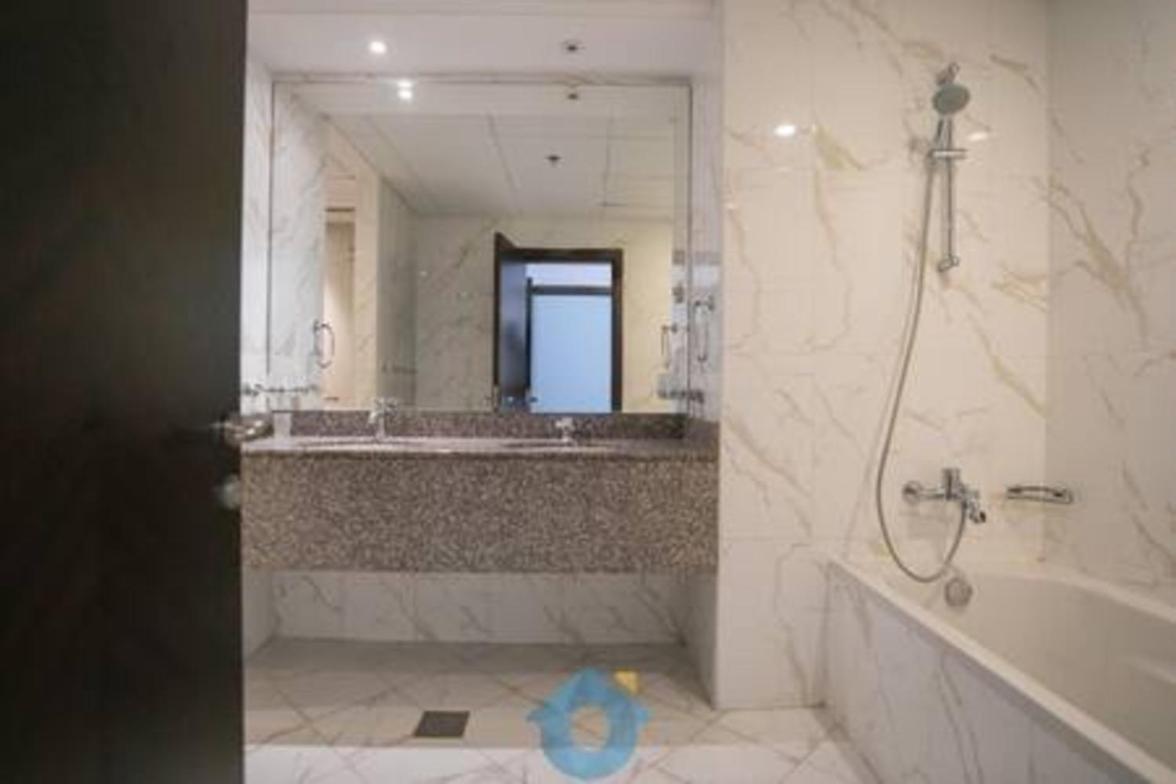 G14sa Stunning 3-bhk Duplex In Palm Jumeirah
