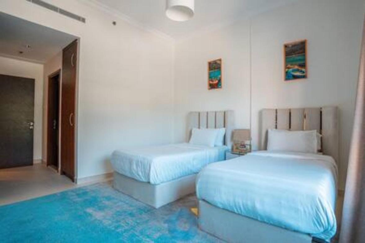 G14sa Stunning 3-bhk Duplex In Palm Jumeirah *