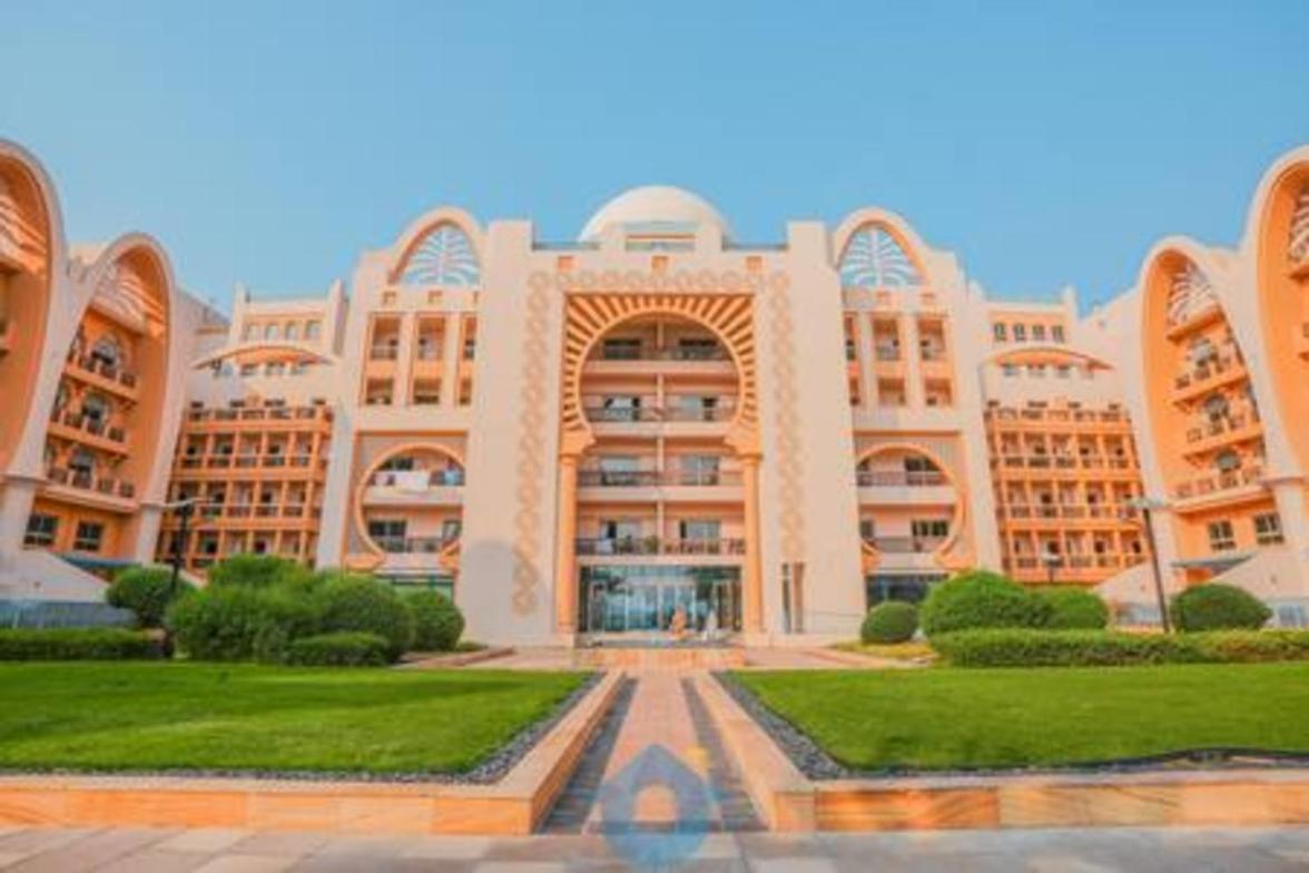 G14sa Stunning 3-bhk Duplex In Palm Jumeirah Dubai