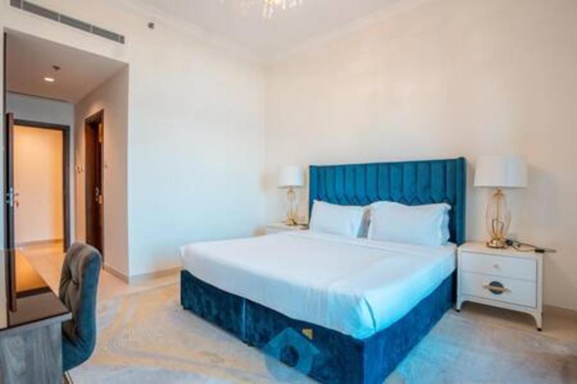 304sa Lavish Palm Jumeirah 2-bhk With Sea View