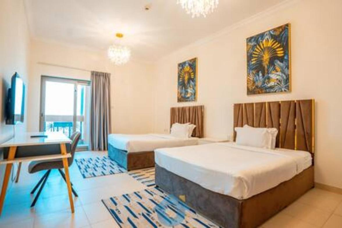 304sa Lavish Palm Jumeirah 2-bhk With Sea View *