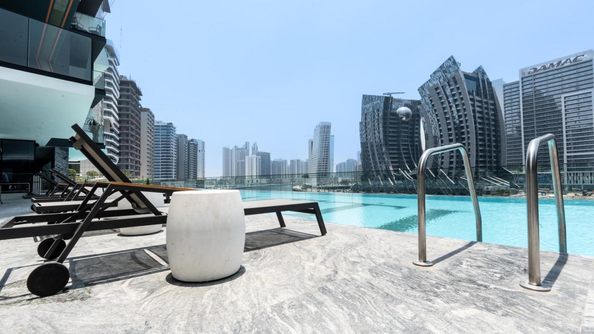 Apartment Keyrock Living - Binghatti Canal Luxury Haven *