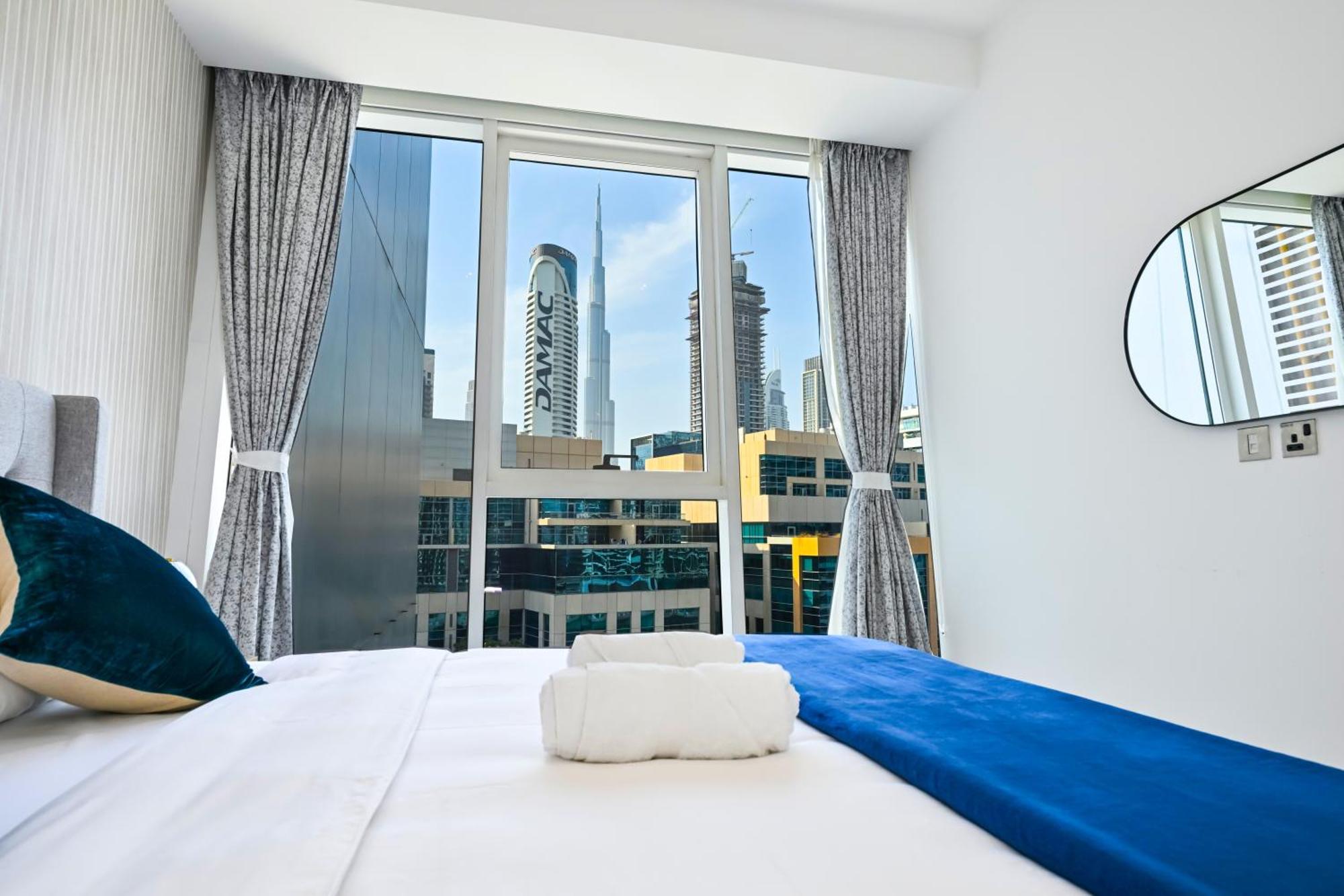 The Pad Burj Khalifa View 1bd Apartment Dubai