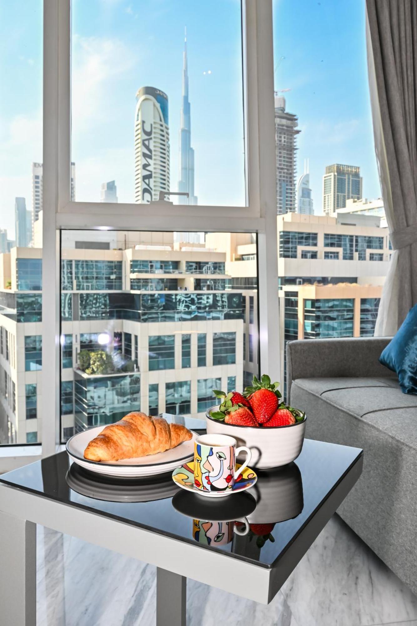 The Pad Burj Khalifa View 1bd Apartment *