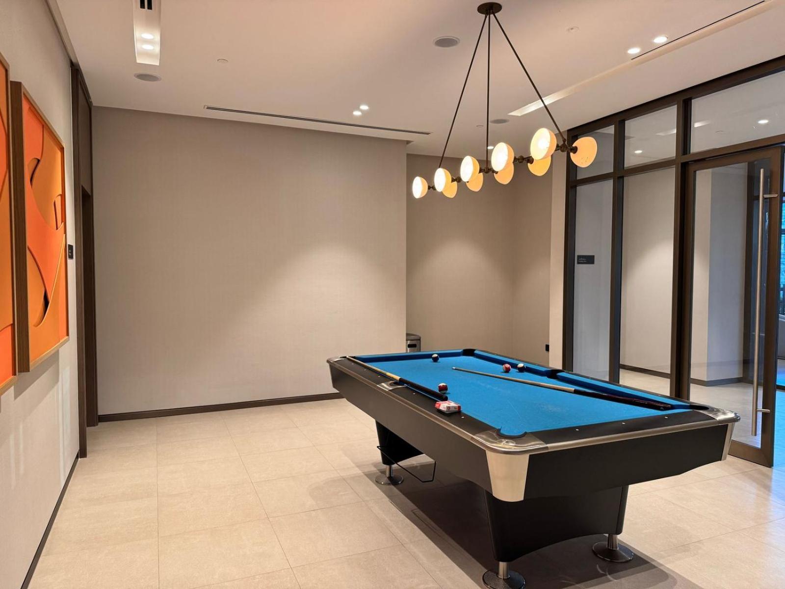 Luxury 1br In Grande Downtown Apartment