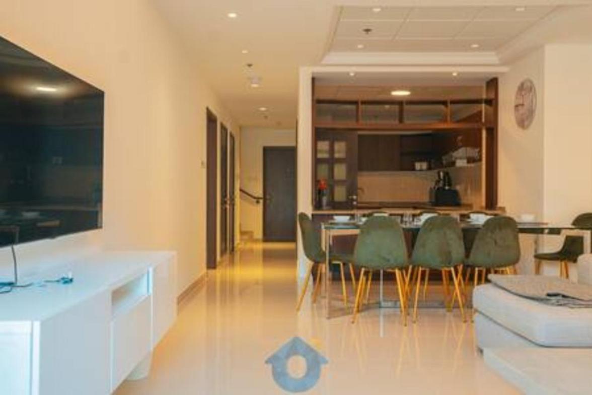 G11sa Serene 3-br Duplex In Palm Jumeirah