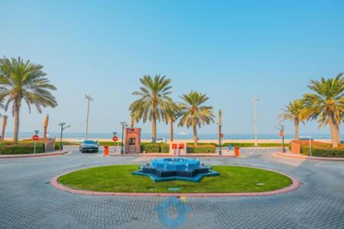 G11sa Serene 3-br Duplex In Palm Jumeirah Apartment Dubai