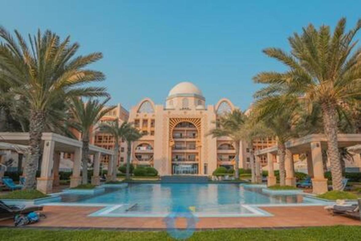 228sa Cozy 1-bhk Coastal Luxury In Palm Jumeirah Dubai