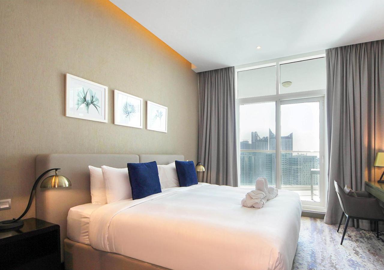 Apartment Waterfront With Balcony Near Mall *
