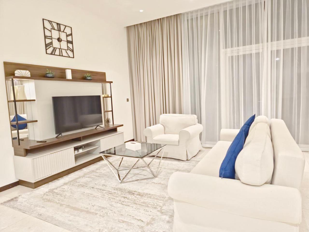 The Palm Panorama Chic Apartment With Open Sea Views Managed By Sunnyhomes Apartment
