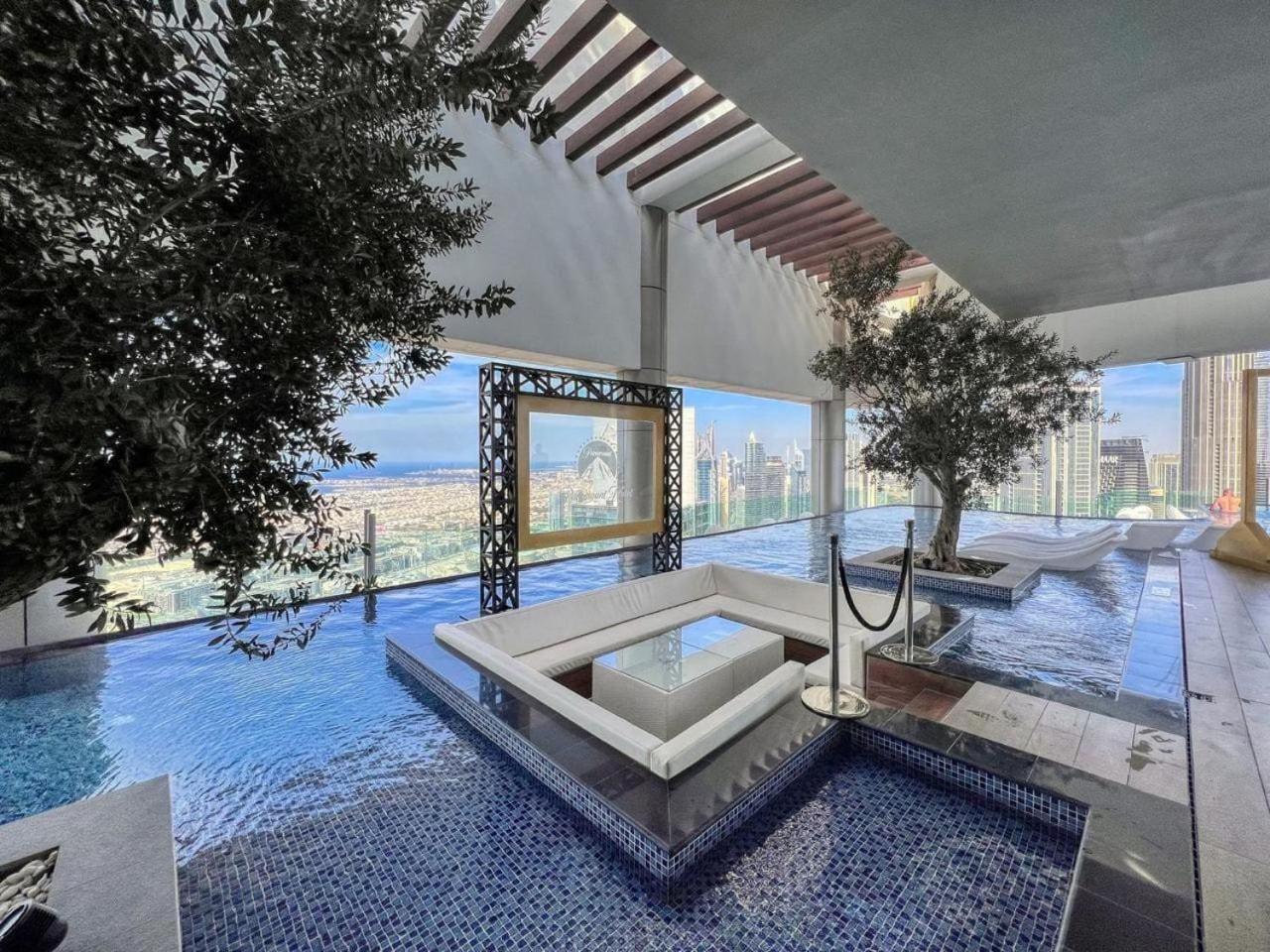Apartment 5 Star Rooftop Infinity Pool With Burj Khalifa Views *