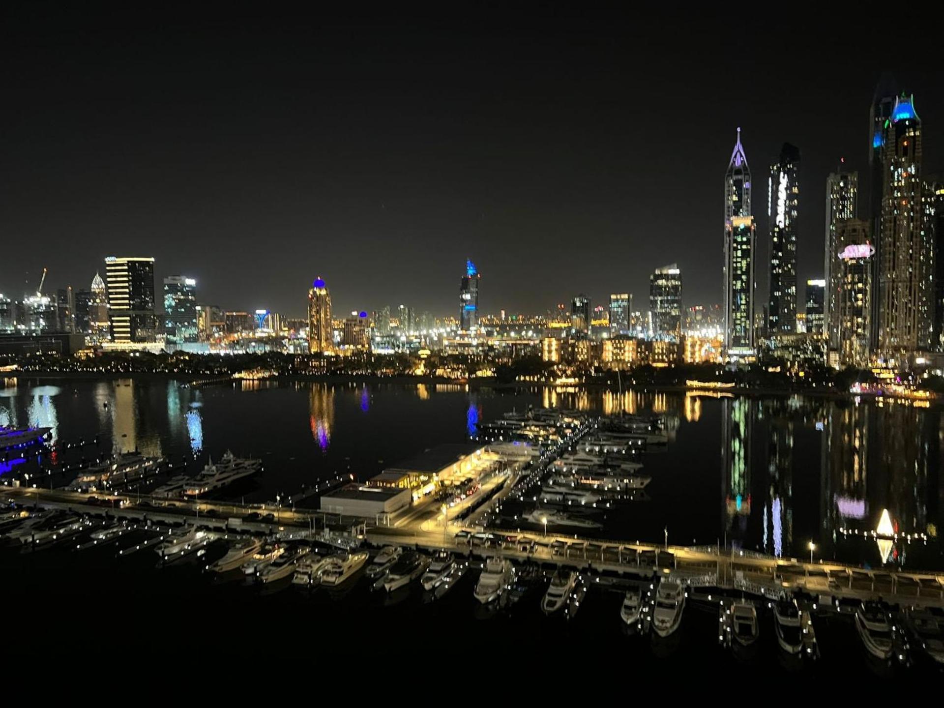 Luxury 2bdr With Spectacular Frontline And Sea Views