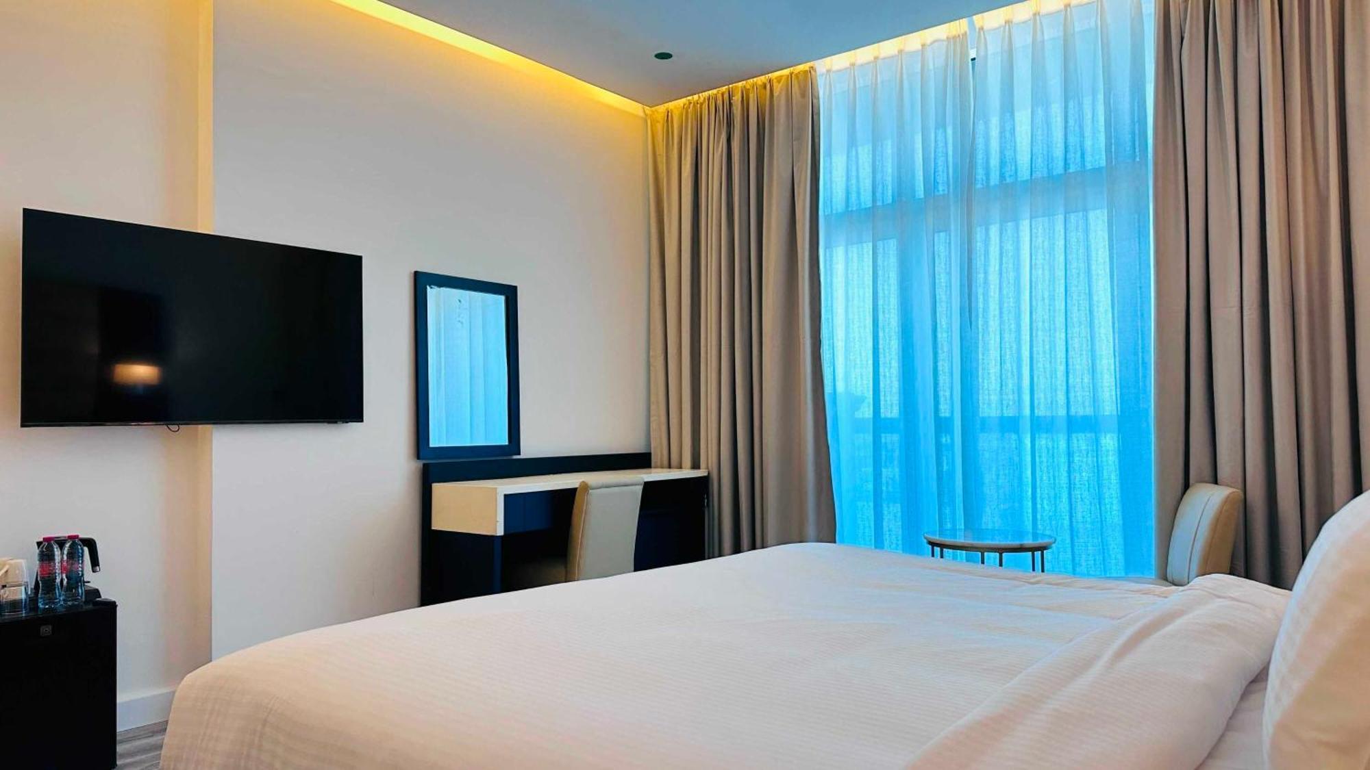 Dancenter Prime Sheikh Zayed Road Luxury Difc