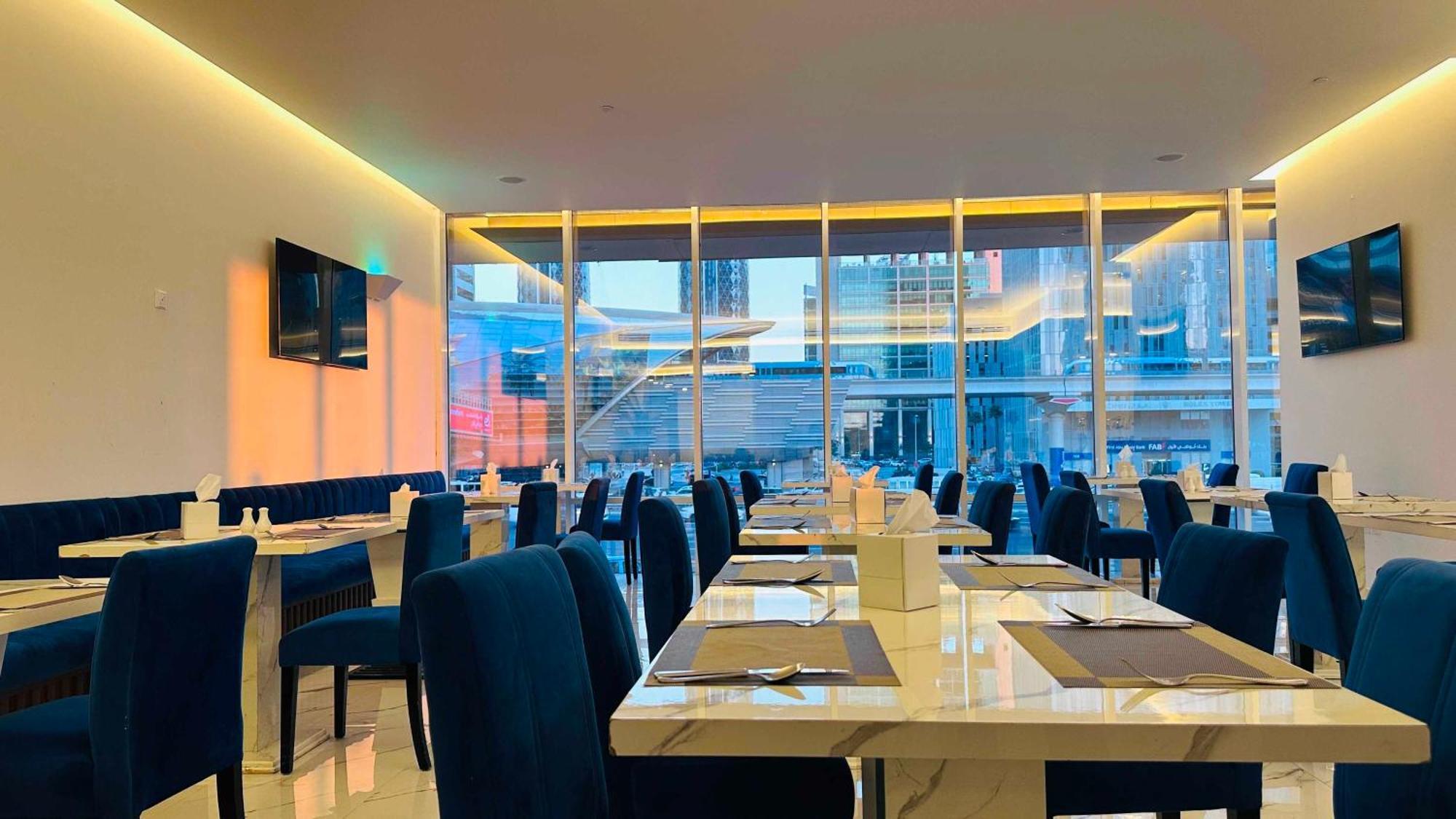Dancenter Prime Sheikh Zayed Road Luxury Difc