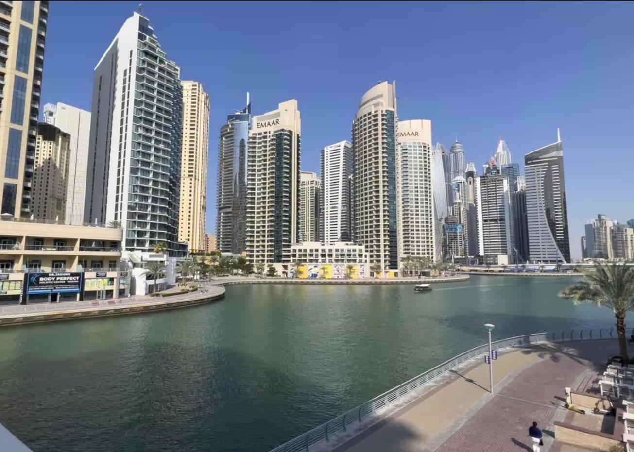 Luxurious 2br With Marina View & Private Jacuzzi Apartment Dubai