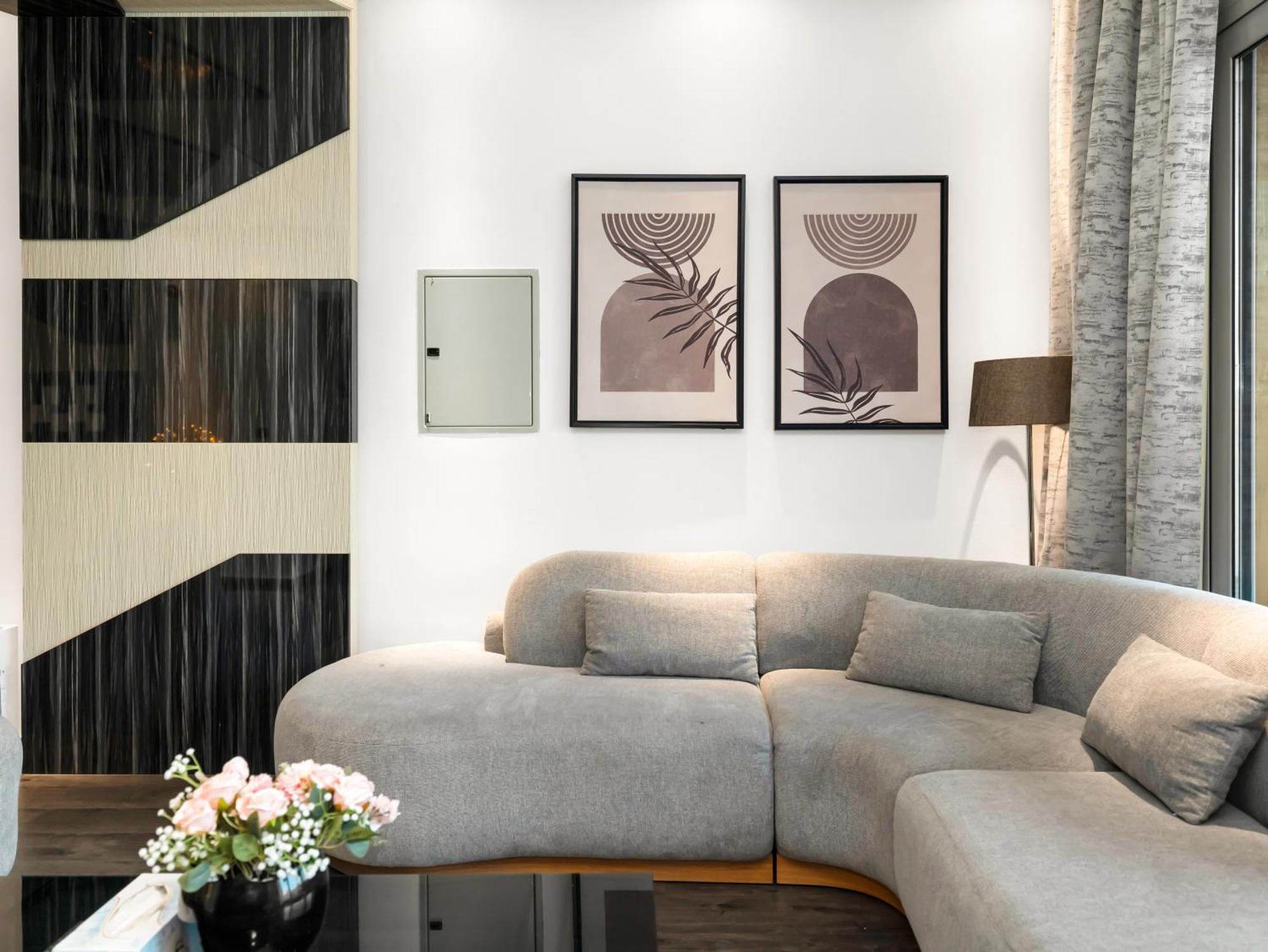 Luxurious 2br With Marina View & Private Jacuzzi Dubai