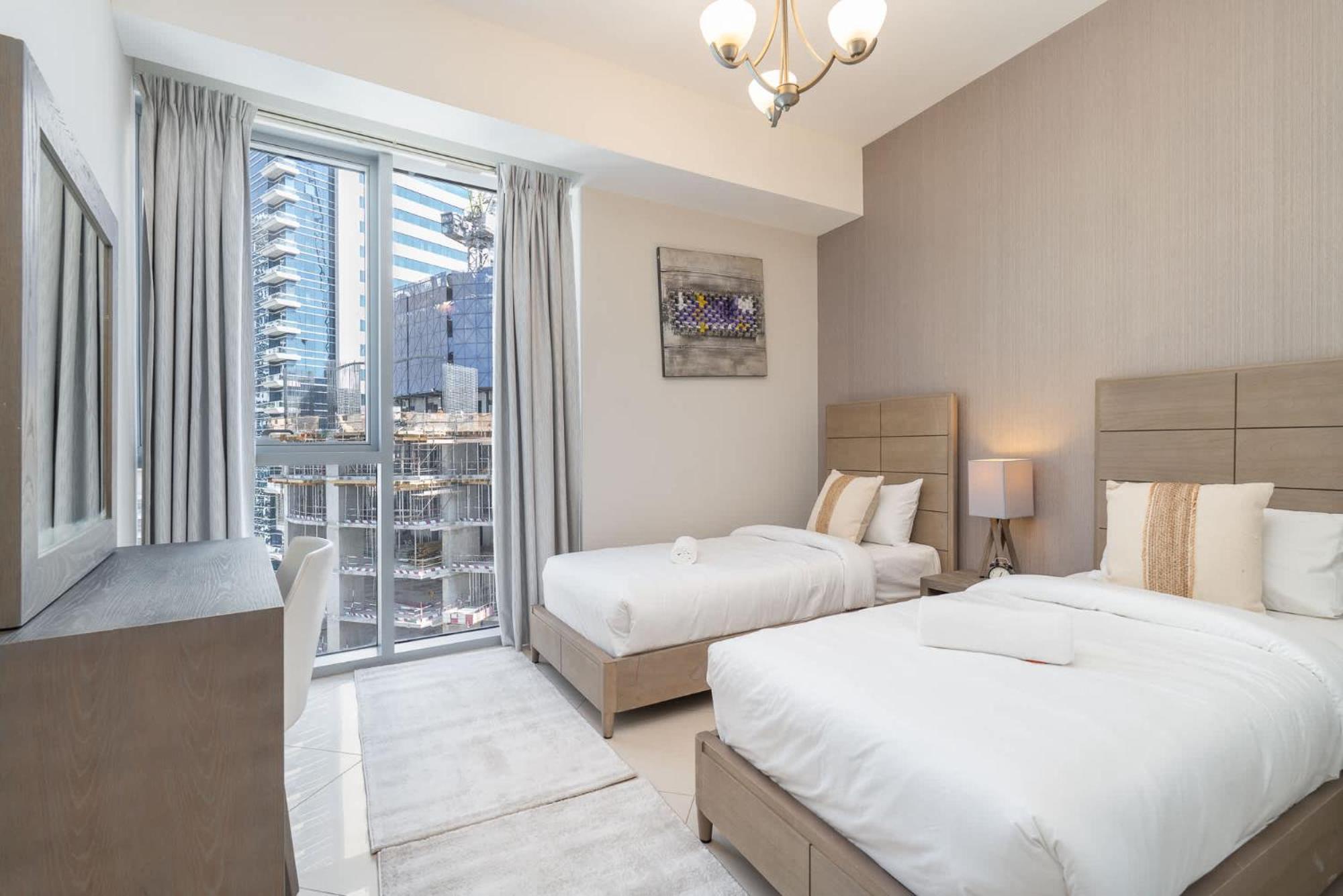 Prime 2br Family Haven In Marina Apartment