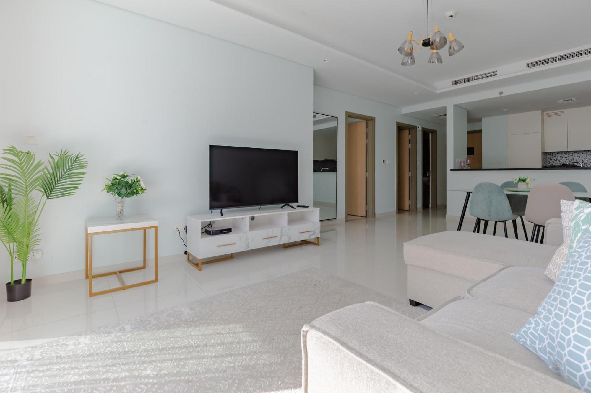 Unique 2br With Infinity Pool View On Burj Khalifa * Dubai