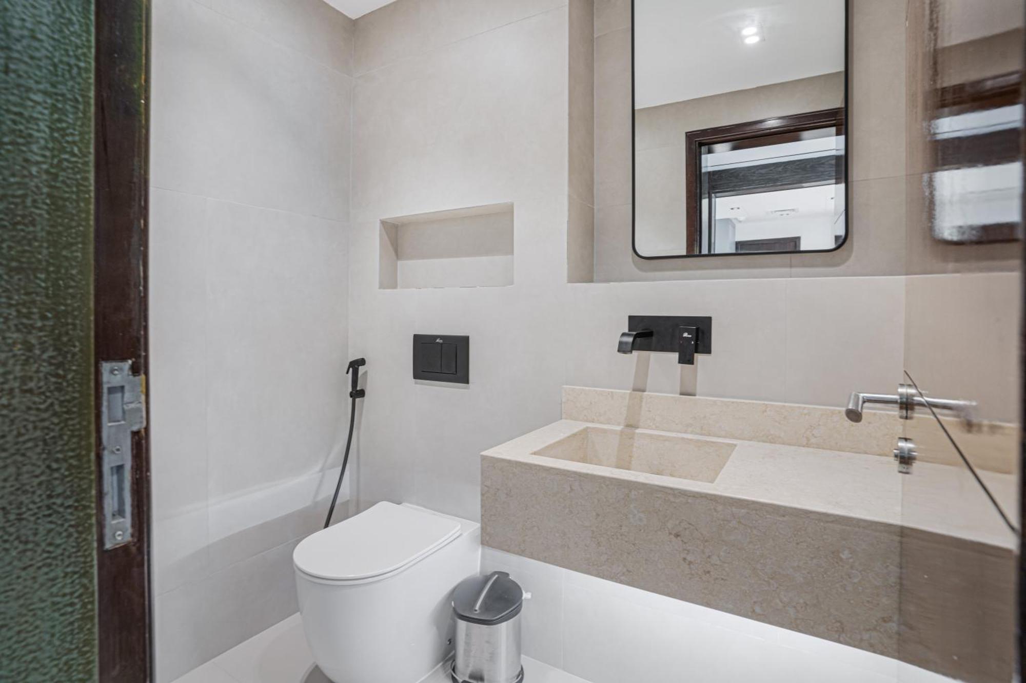 Sunrise Homes - Luxurious 1 Bedroom In Marina Promenade