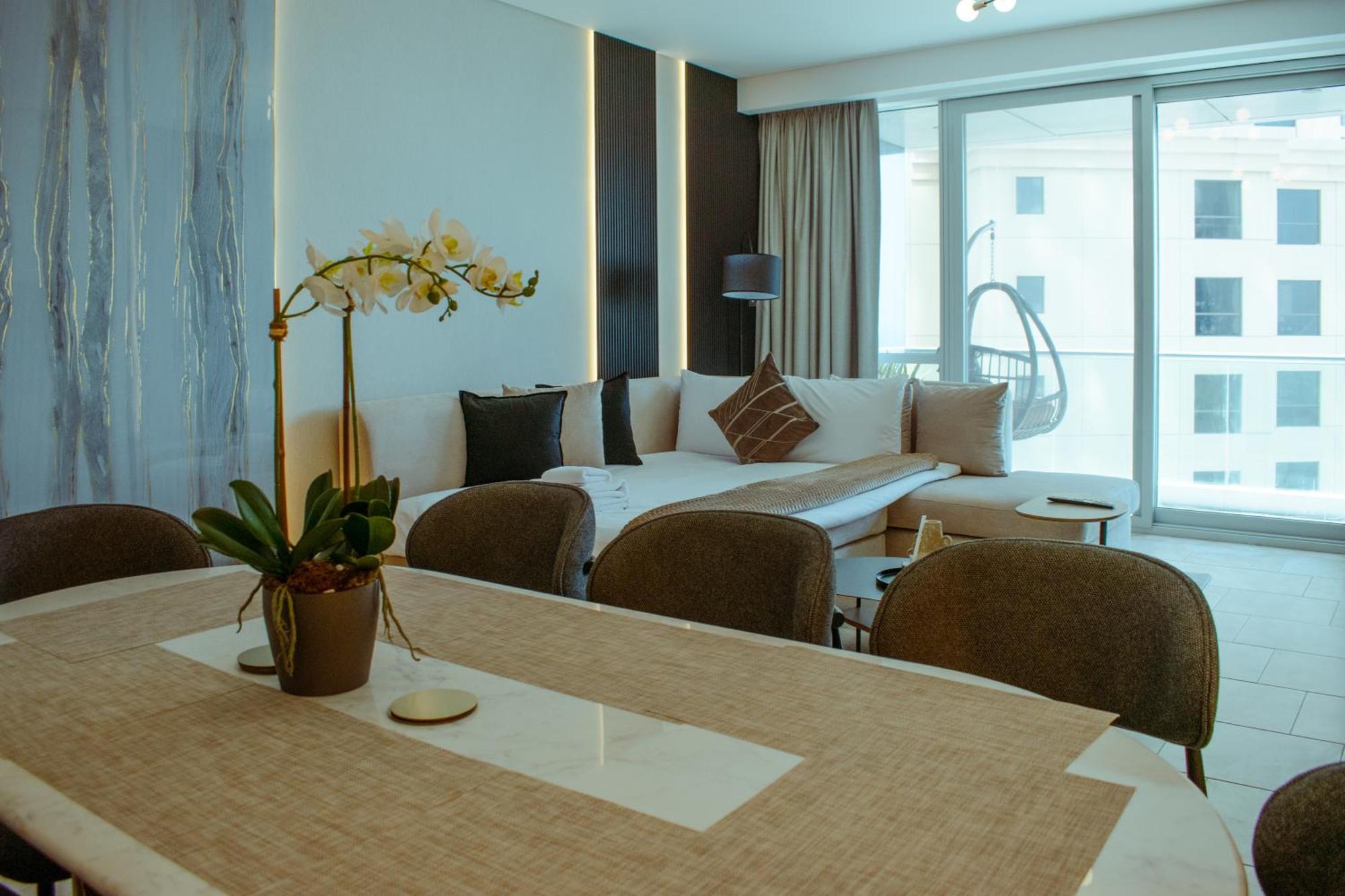 Jbr Grande Living - Stunning Sea View, Pool & Gym Apartment Dubai