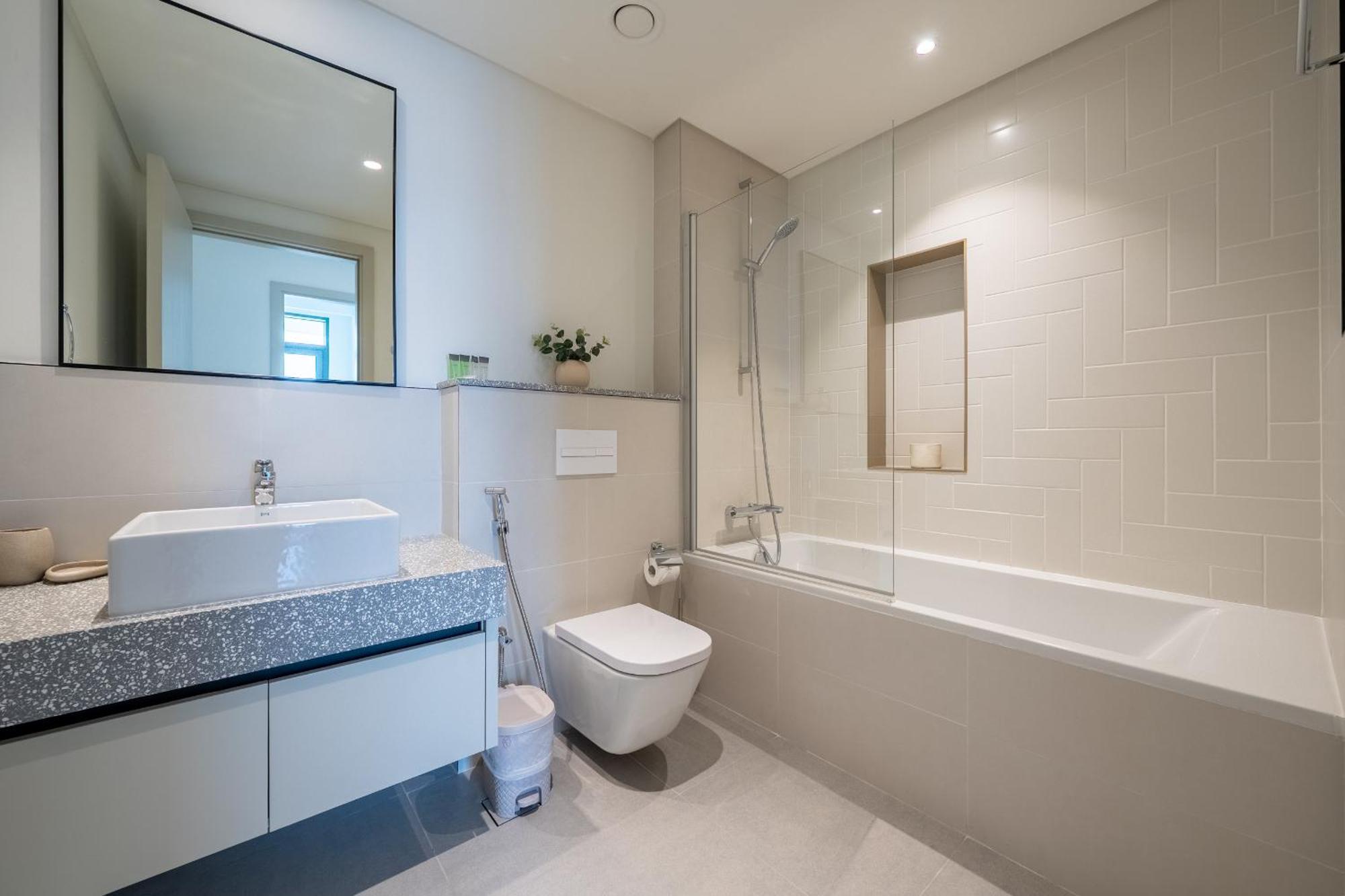 Luxury 2bdr With Spectacular Frontline And Sea Views Apartment *
