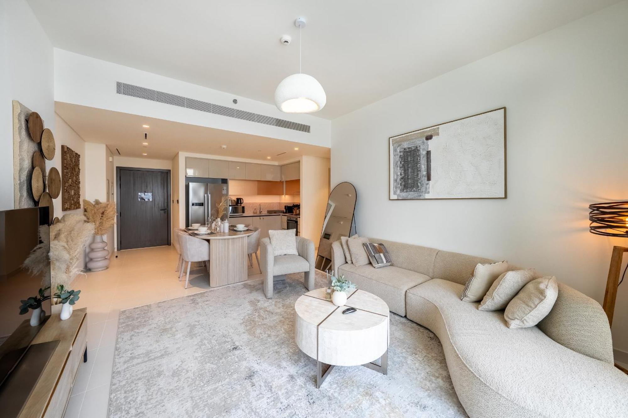 Apartment Luxury 2bdr With Spectacular Frontline And Sea Views Dubai