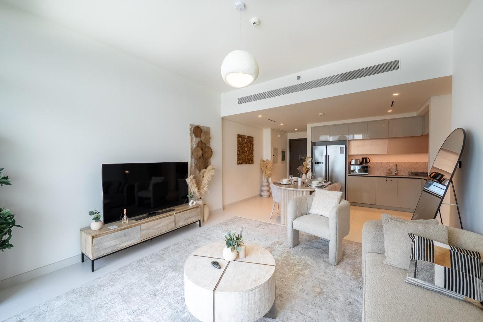 Luxury 2bdr With Spectacular Frontline And Sea Views Apartment Dubai